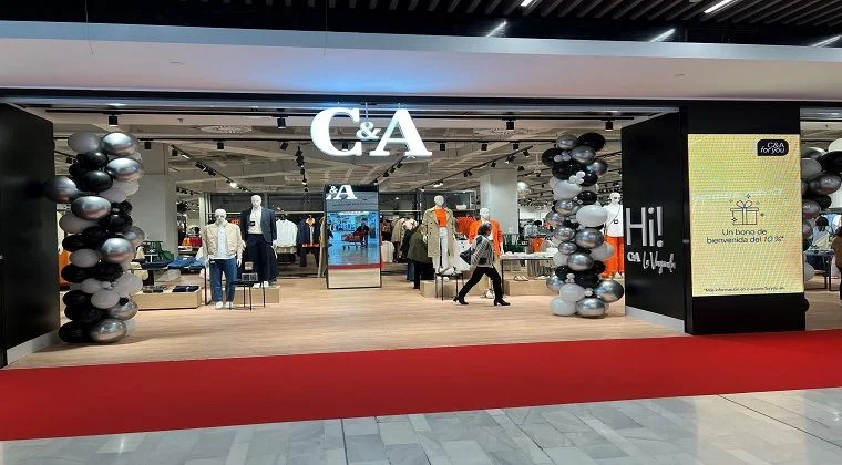 Regresa el estilo de los 70 con estos pantalones de pana de C&A que vuelan de las tiendas