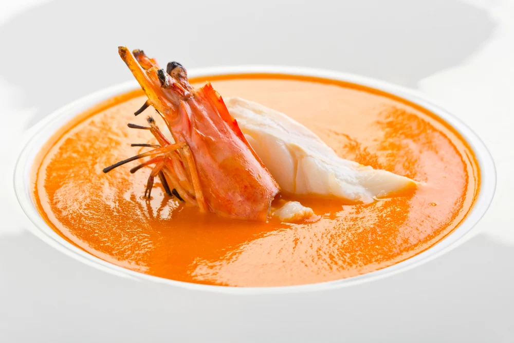 Triunfa estas fiestas con una deliciosa crema de marisco muy sencilla de hacer