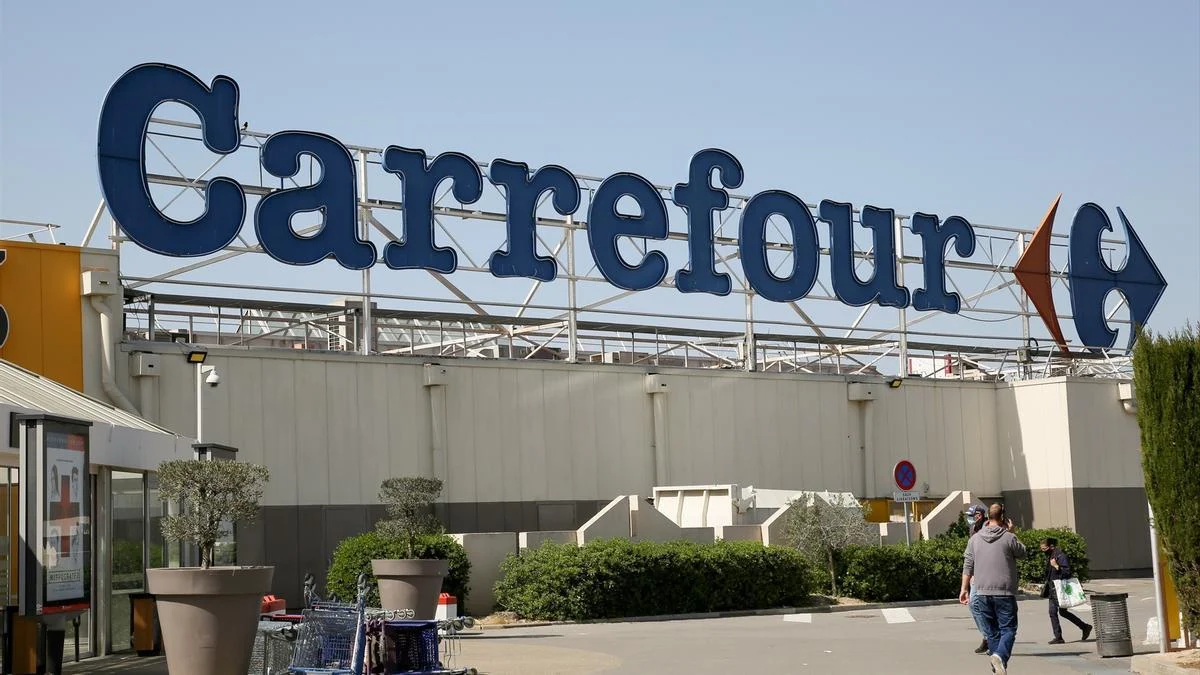 Los planes de Carrefour pasan de una revisión estratégica a la compra 100% de Atacado