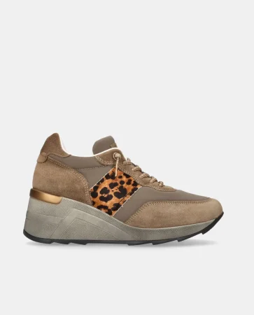 5 zapatillas todoterreno que generan colas en El Corte Inglés para los regalos de Navidad 7 Merca2.es Corte print