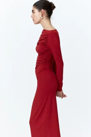 H&M rojo