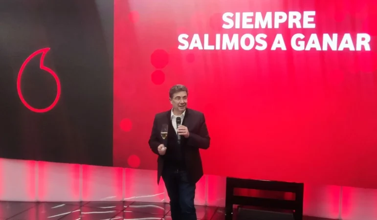 Consolidación teleco: Telefónica frenará el avance de Digi con la compra de Vodafone 1 Merca2.es Consolidación teleco: Telefónica frenará en avance de Digi con la compra de Vodafone