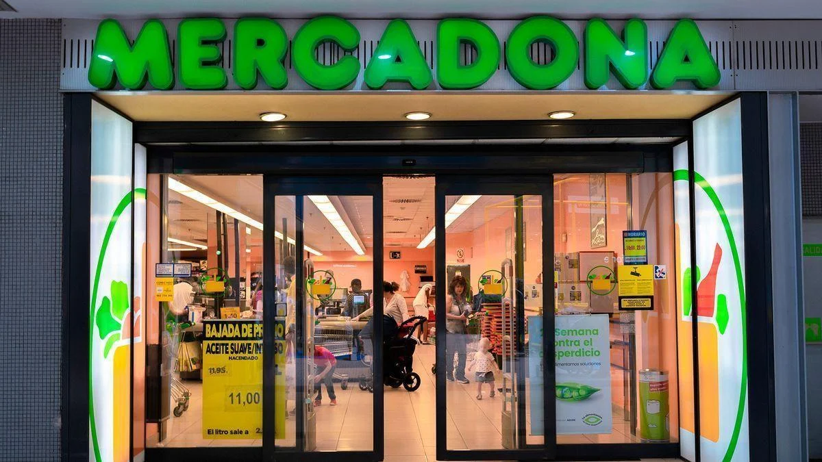 Mercadona lanza por menos de 3 euros el complemento ideal para cualquier outfit navideño