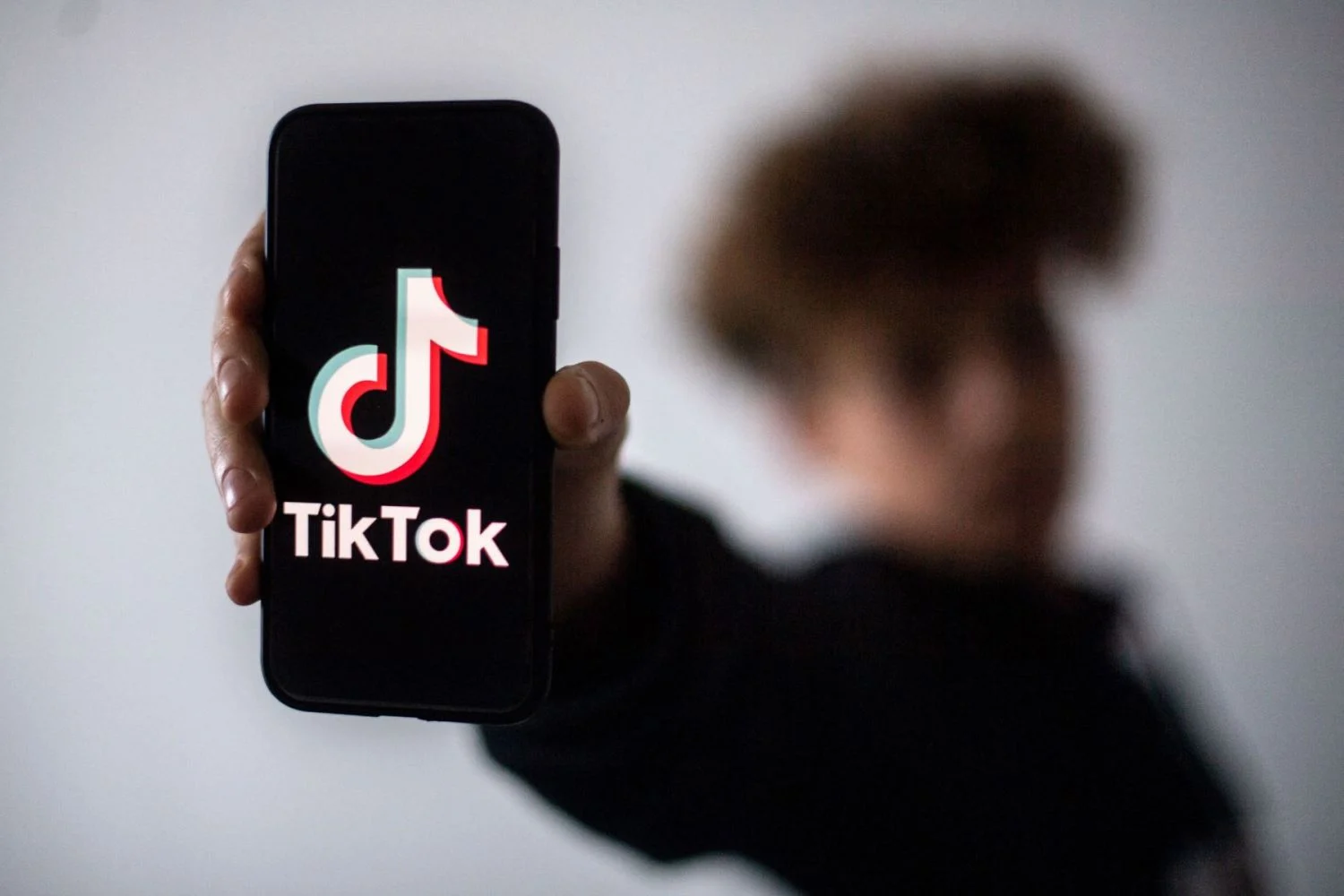 TikTok incorporará una polémica medida que afecta a los menores de edad