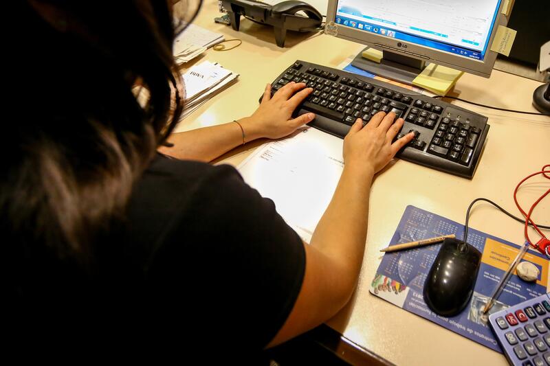 Desarrollador de software y consultor TIC: los perfiles digitales más demandados en España en el último trimestre