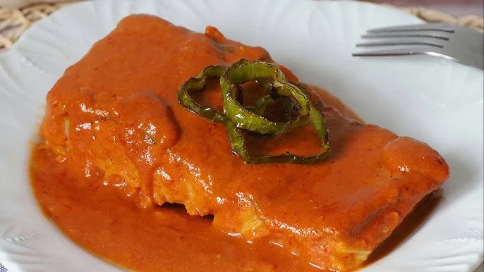 Quinto paso: agrega la salsa al bacalao