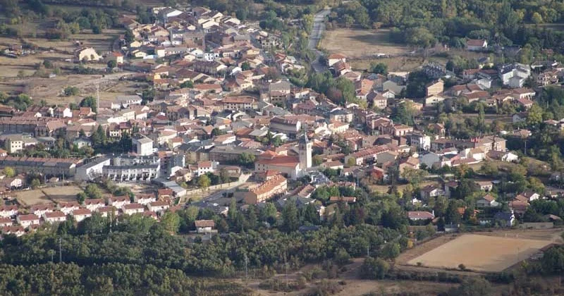 El casco urbano de Rascafría es pequeño, pero se encuentra lleno de encanto