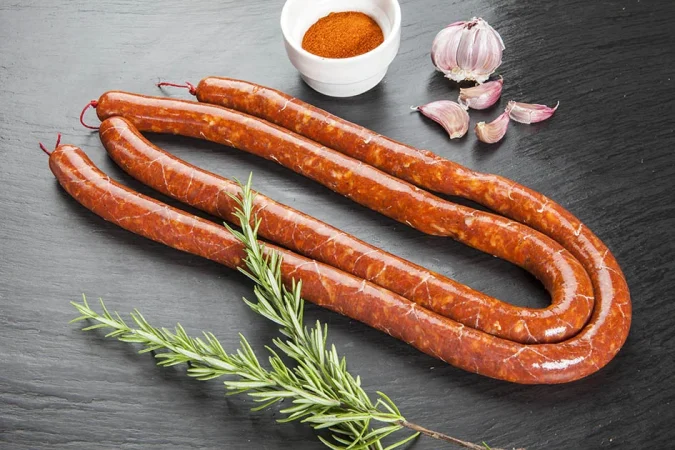 Enfréntate al frío con este plato de cuchara muy sencillo de hacer: Garbanzos con chorizo 82 Merca2.es Preparación de este reconfortante plato de garbanzos con chirizo