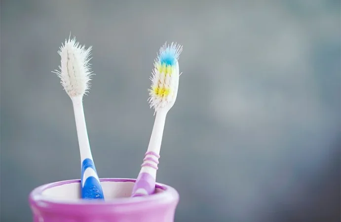 Los peores sitios pata dejar el cepillo de dientes