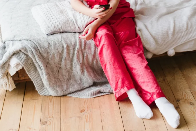 ¿Representa o no un riesgo dormir con las medias puestas?