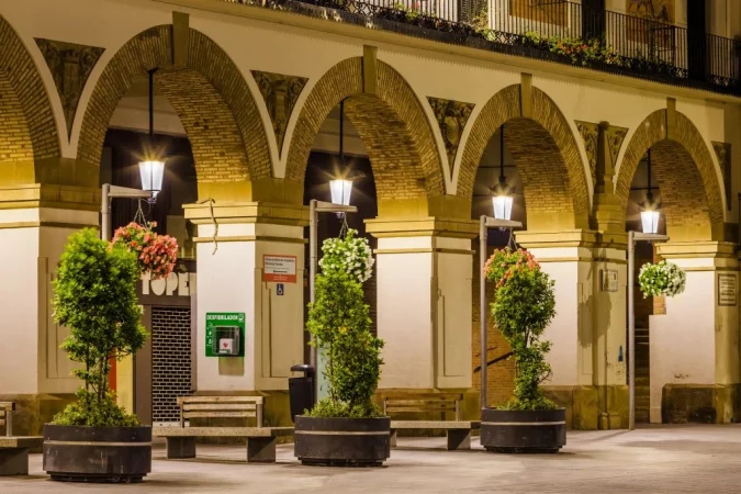 Tudela, uno de los paisajes de invierno en España más encantadores 115 Merca2.es La historia de la Plaza de los Fueros