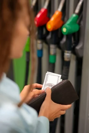 deposito de gasolina lado revela consumidor Merca2.es