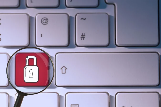 keyboard with letter padlocked Merca2.es