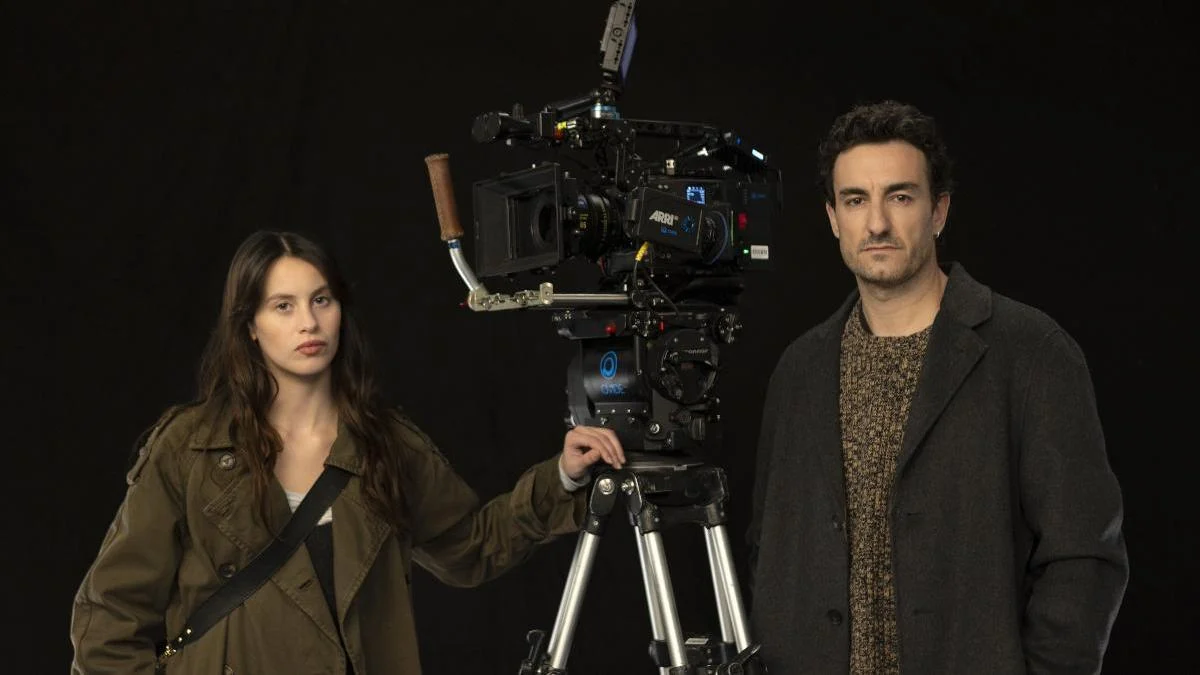 Milena Smit y Miki Esparbé al límite en Netflix para detener al asesino que lo cambia todo