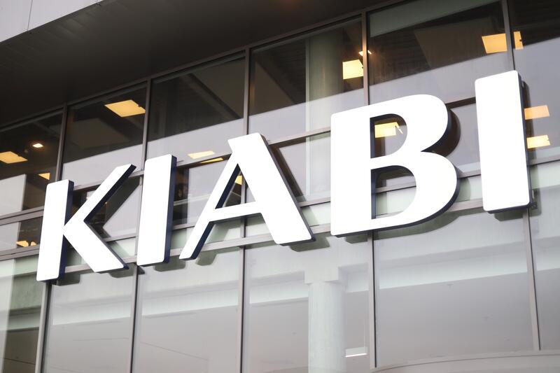 Kiabi alcanza los 2.300 millones de euros en facturación global en 2024, un 5% más, y establece un nuevo récord de ventas
