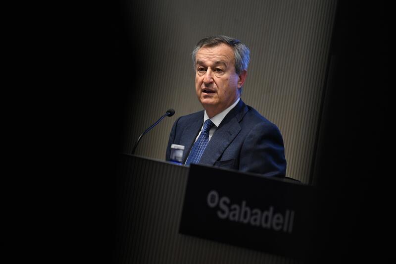 González-Bueno considera el regreso del Banco Sabadell a Cataluña como un símbolo de «orgullo, pertenencia y proximidad»