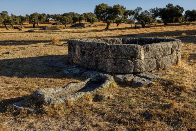 Bocairent, el precioso pueblo valenciano excavado en la roca 62 Merca2.es Covetes dels Moros