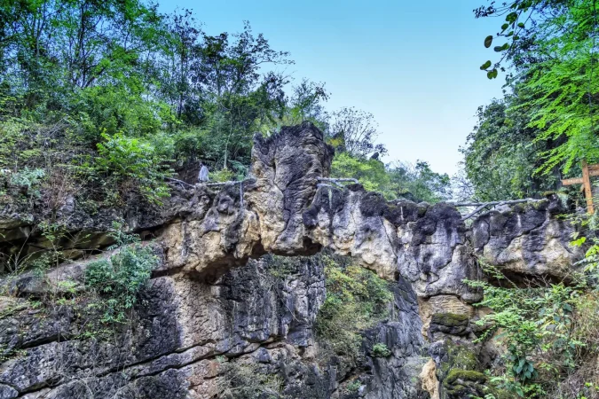 Bocairent, el precioso pueblo valenciano excavado en la roca 63 Merca2.es La Cava de Sant Blai
