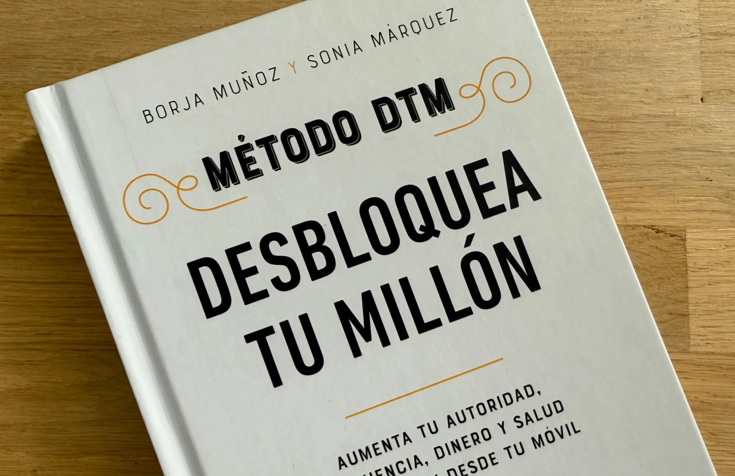 Desbloquea Tu Millón: El método que convierte conexiones en oportunidades en solo 30 días