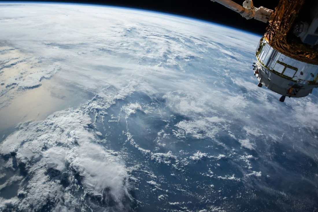 Invertir en la economía espacial: riesgos y oportunidades, según DNB AM