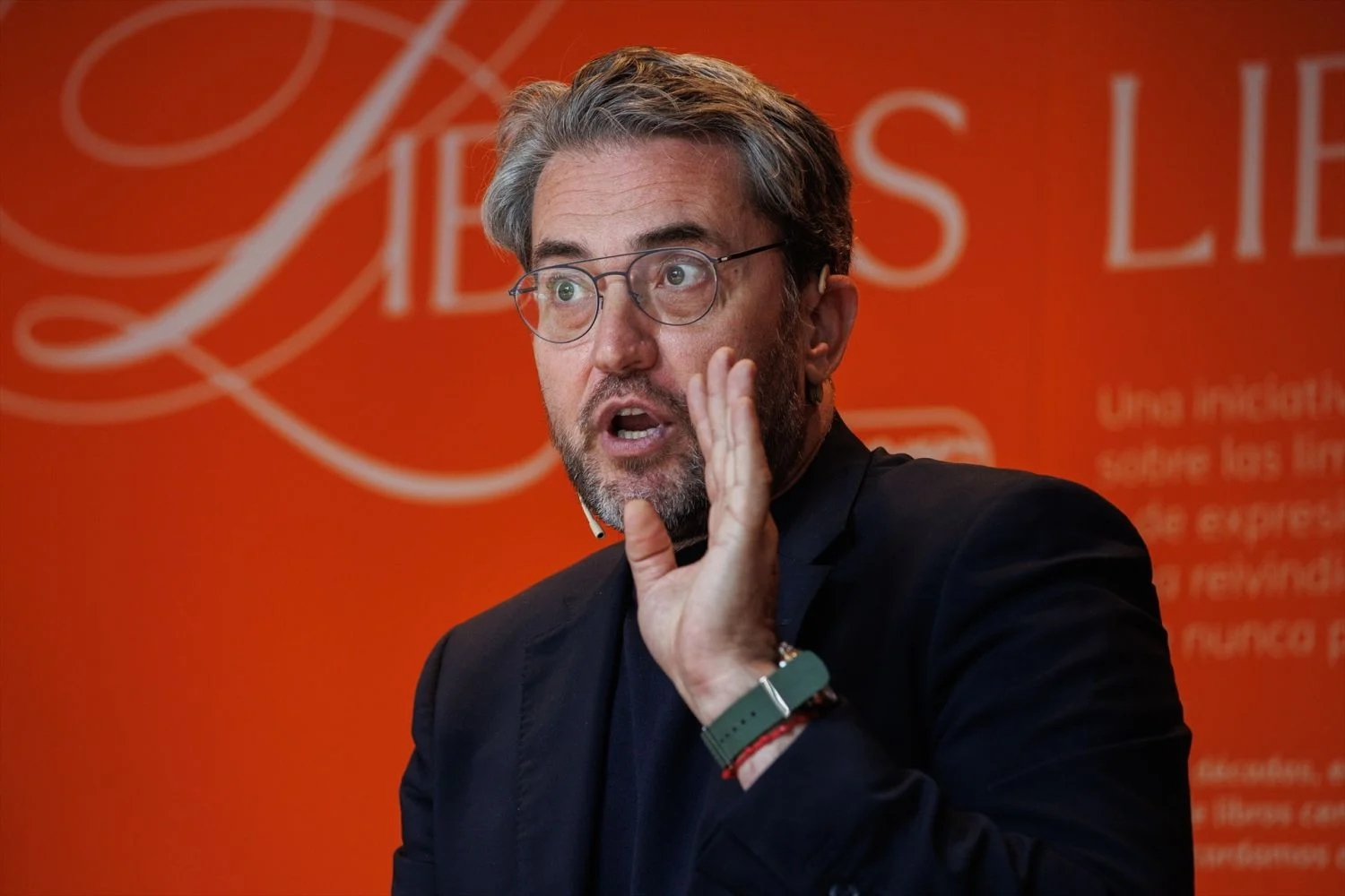 El polémico presentador que tras 15 años vuelve a trabajar con Ana Rosa para que Telecinco mejore sus índices de audiencia