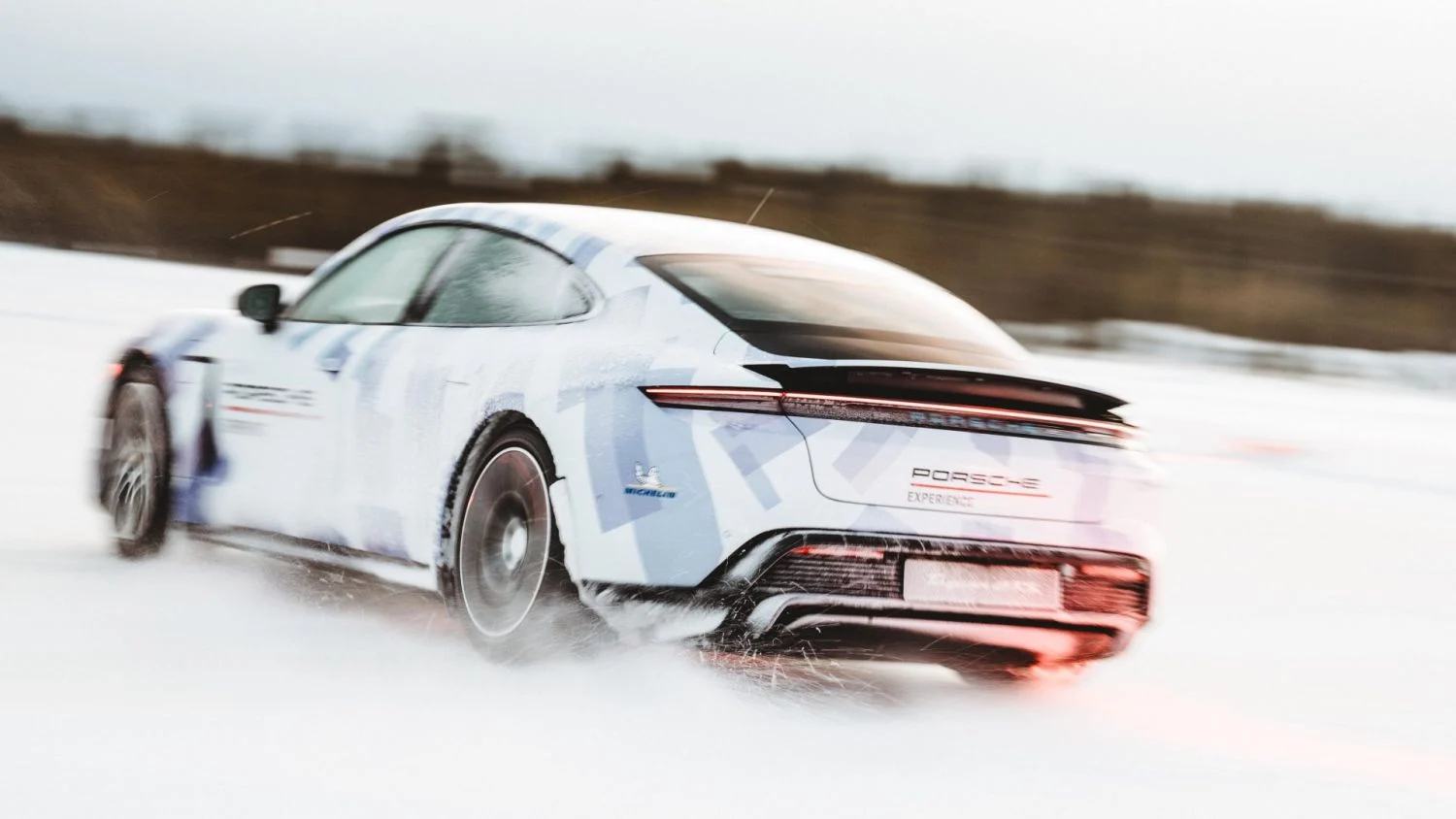 Berenberg rebaja a Porsche a Mantener con un nuevo precio objetivo de 62 euros