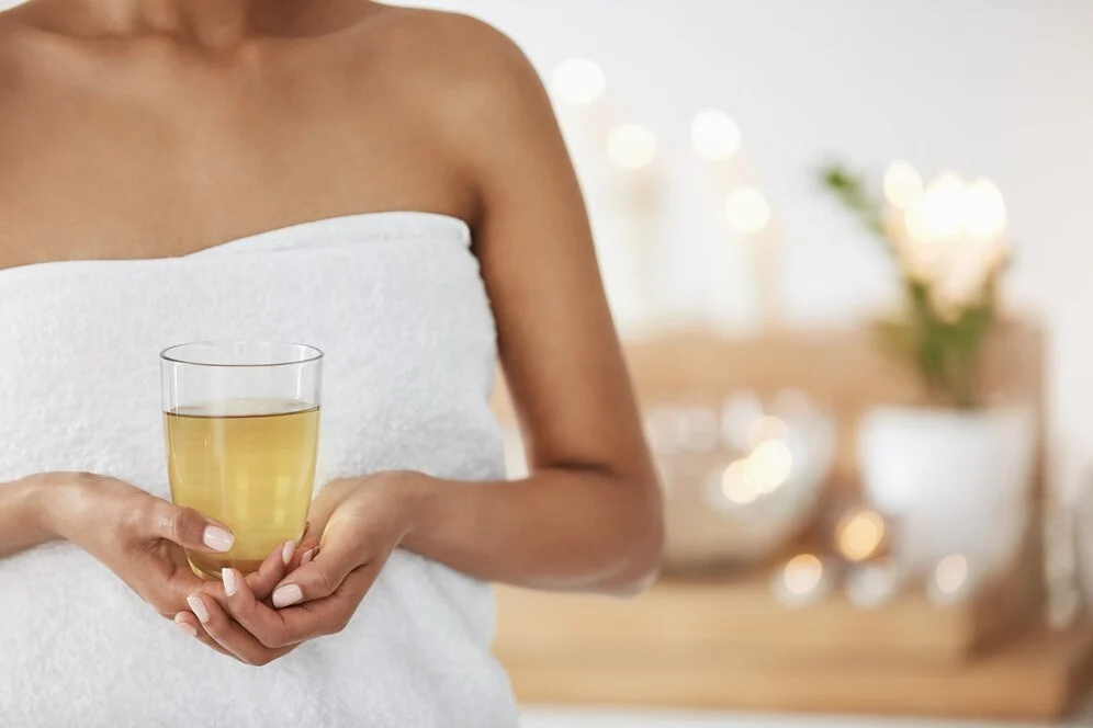 La infusión que activa el metabolismo y redefine la silueta sin dietas estrictas