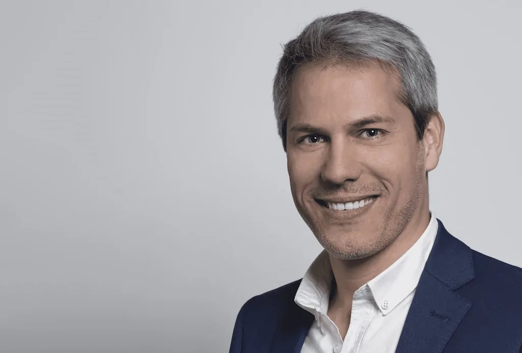 La encrucijada de Movistar: volver al estilo Plus o continuar con la línea Burzako