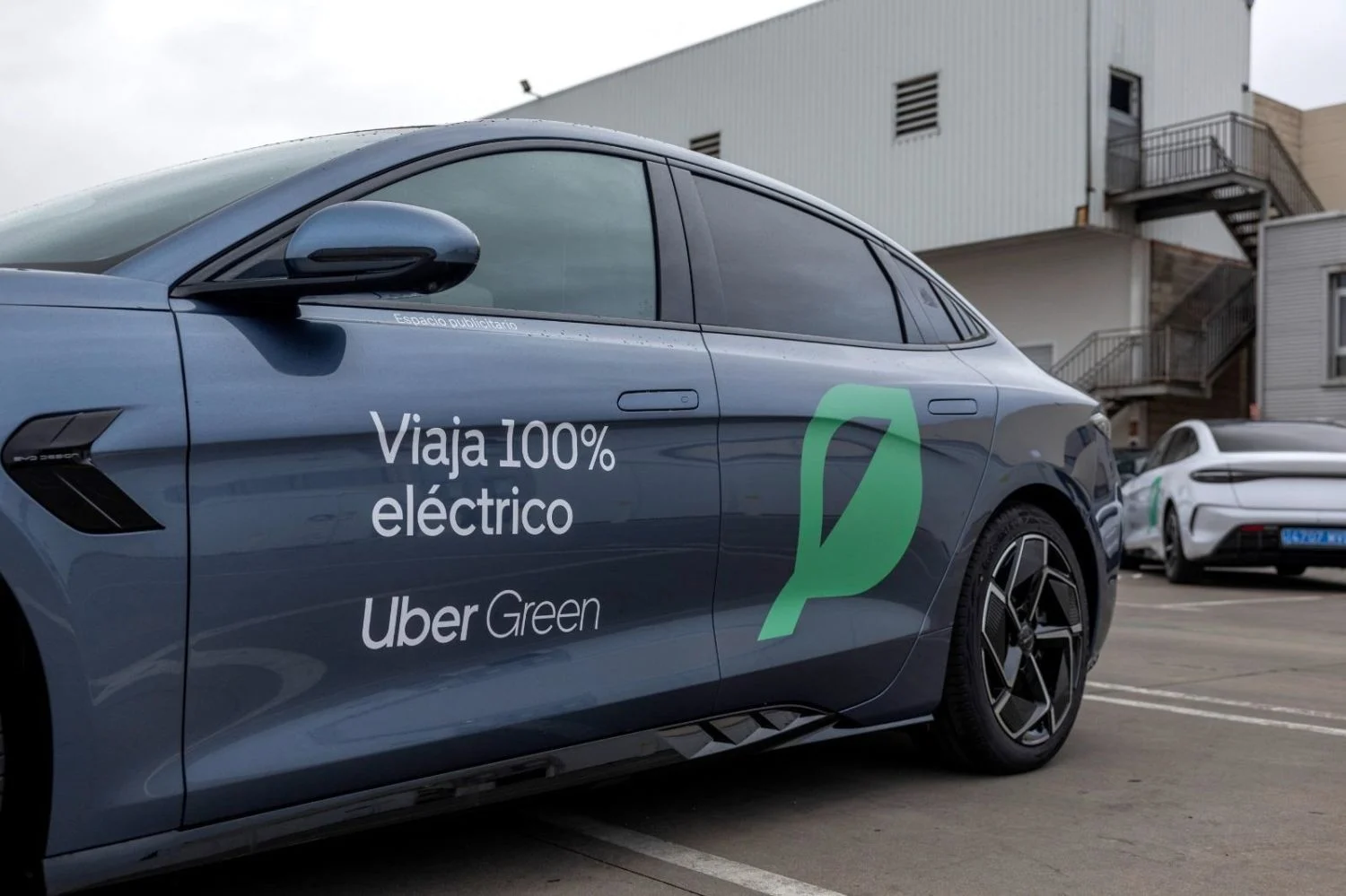Uber negocia Volkswagen para acelerar su apuesta por los coches autónomos