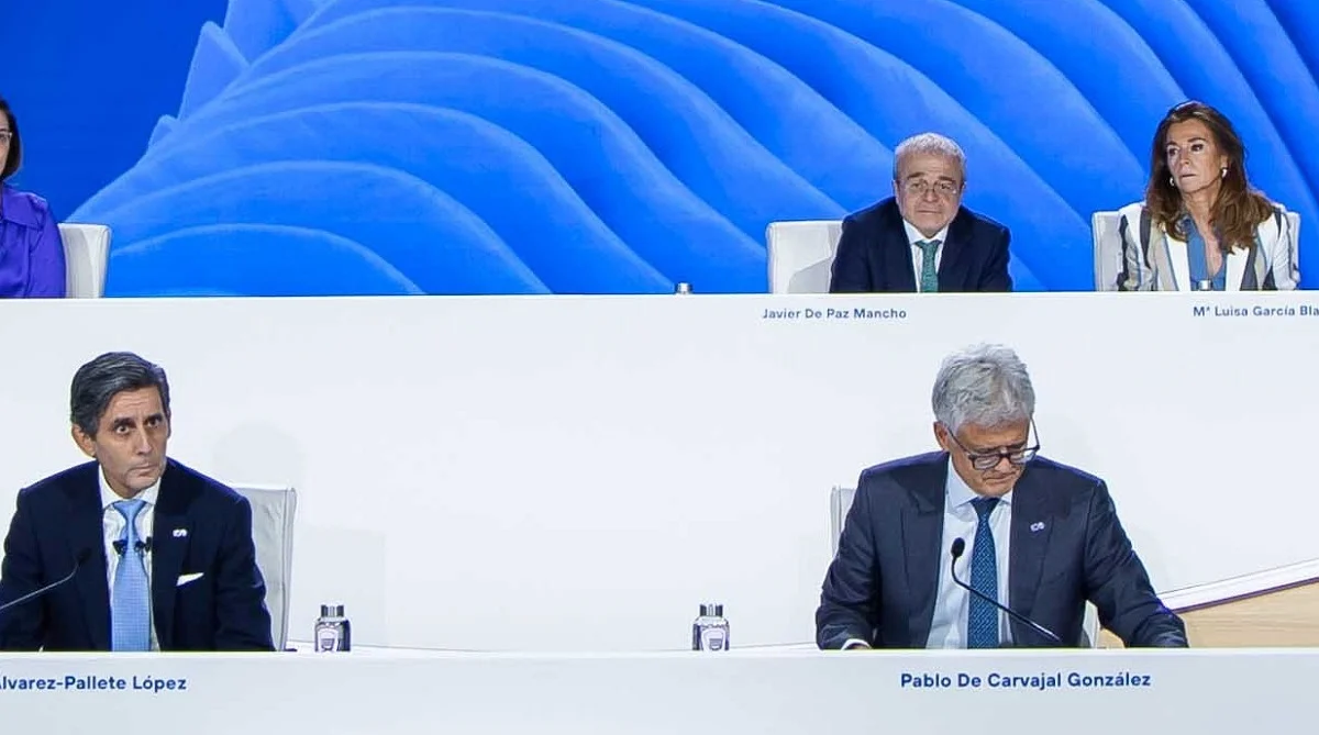 El Gobierno consigue ‘su’ televisión con Javier de Paz al frente de Movistar+