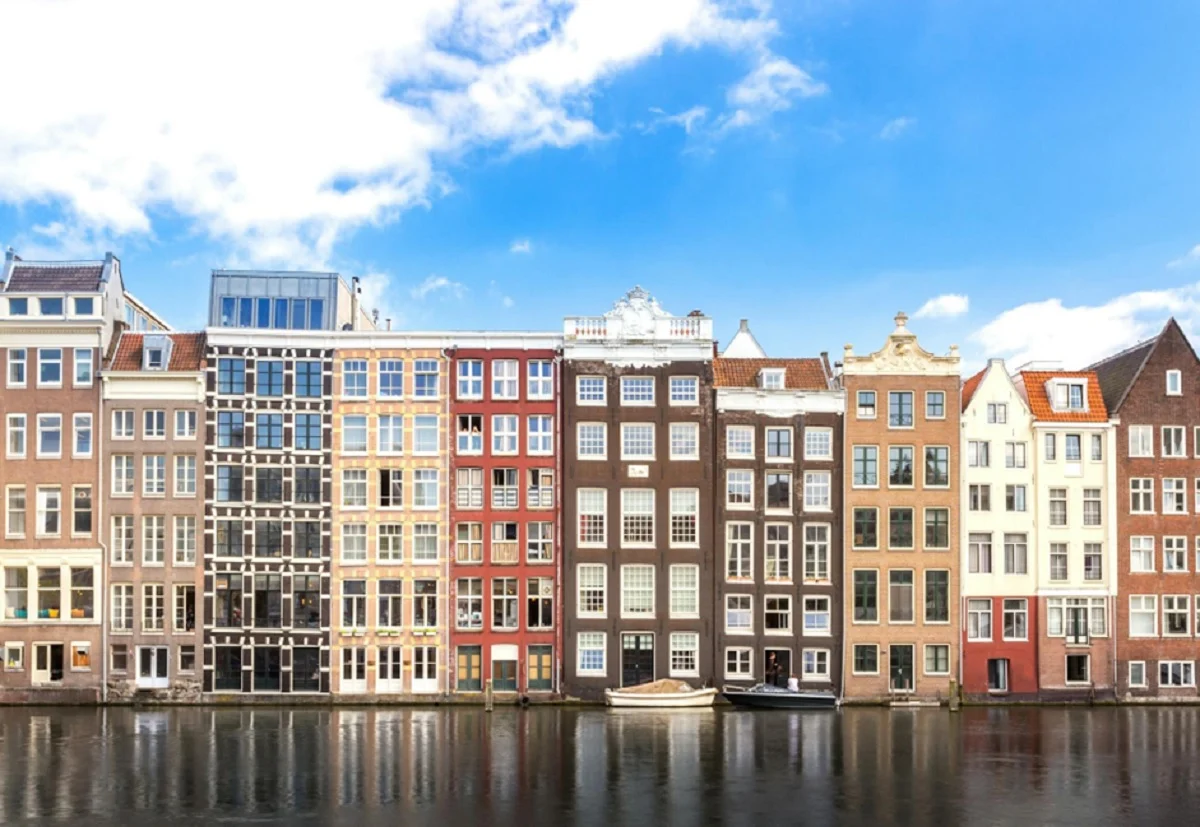 Mercado laboral en Holanda: ¿Qué industrias están contratando en 2025?