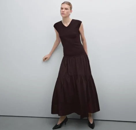 Los vestidos de Massimo Dutti que te convertirán en la más estilosa esta primavera 8 Merca2.es 2. Vestido vuelo combinado a lo Massimo Dutti