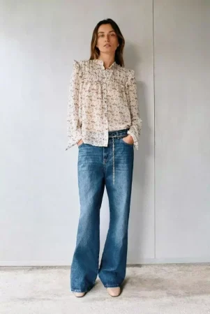 Blusa estampada estilo plumeti