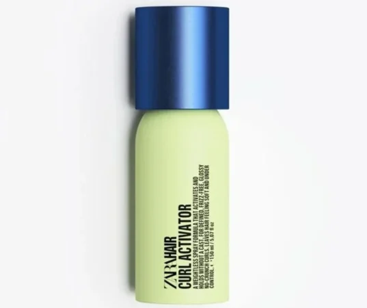 Zara ha sacado este producto que hará las delicias de las mujeres de pelo rizado 9 Merca2.es Spray Curl Activator