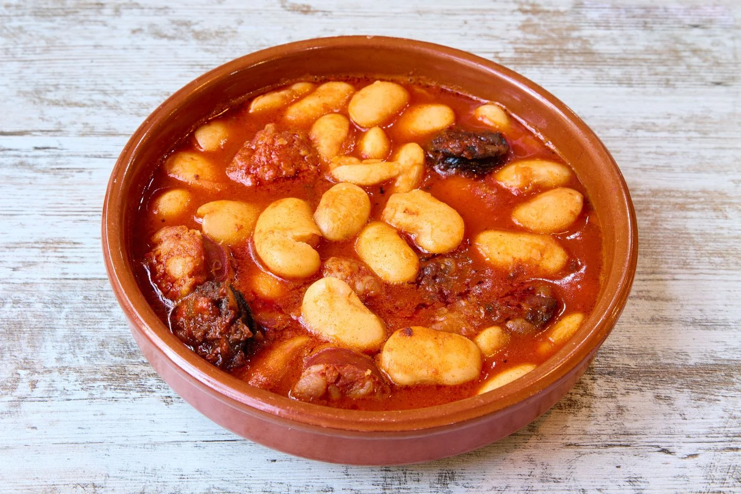 Fabada asturiana: la receta tradicional del plato estrella de Asturias