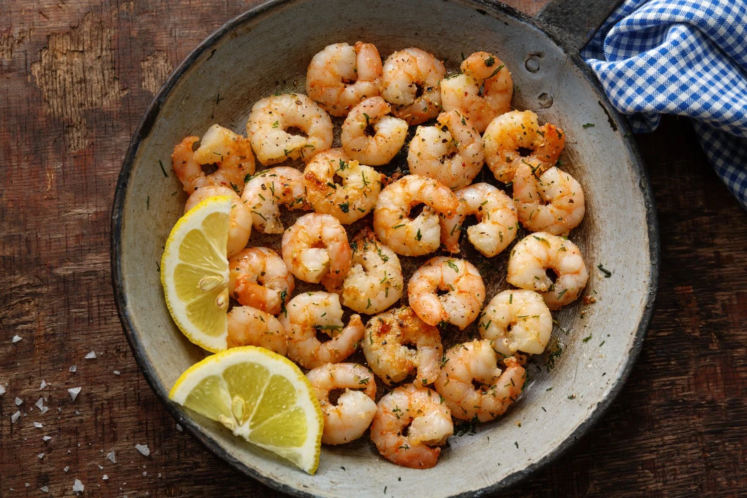 Gambas al ajillo: Un clásico de la gastronomía española sencillo de preparar