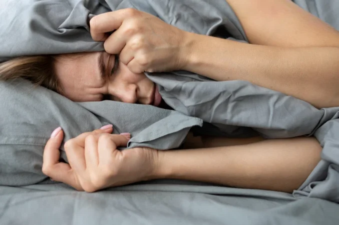 De la lavadora al cuerpo: cómo entran los plásticos a tu organismo