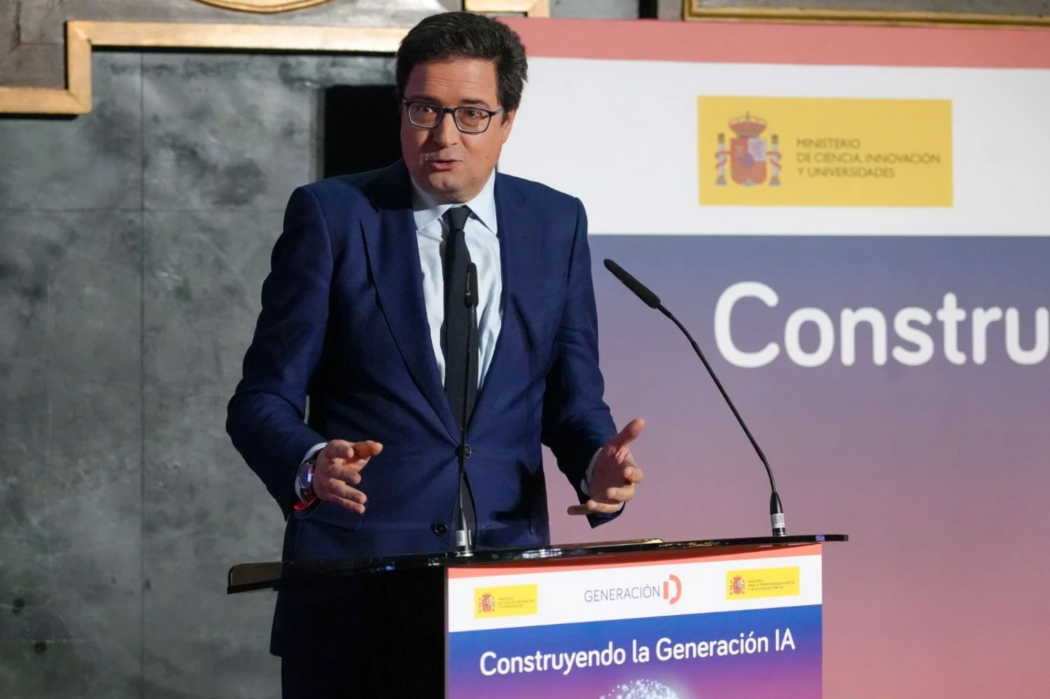 Red.es y el Gobierno ponen en marcha otros 523 millones para llenar de IA España