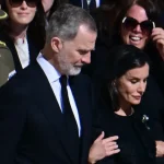 Una experta en protocolo habla sobre la polémica generada por la reina Letizia en la misa inaugural del papa León XIV