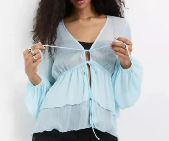 4. Fluid Blusa de (22.99 euros)