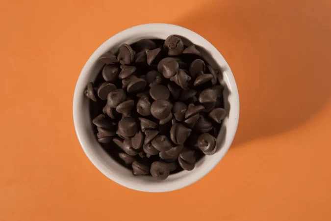 NEUROTRANSMISORES EN FIESTA: CÓMO EL CACAO INFLUYE EN TU CEREBRO