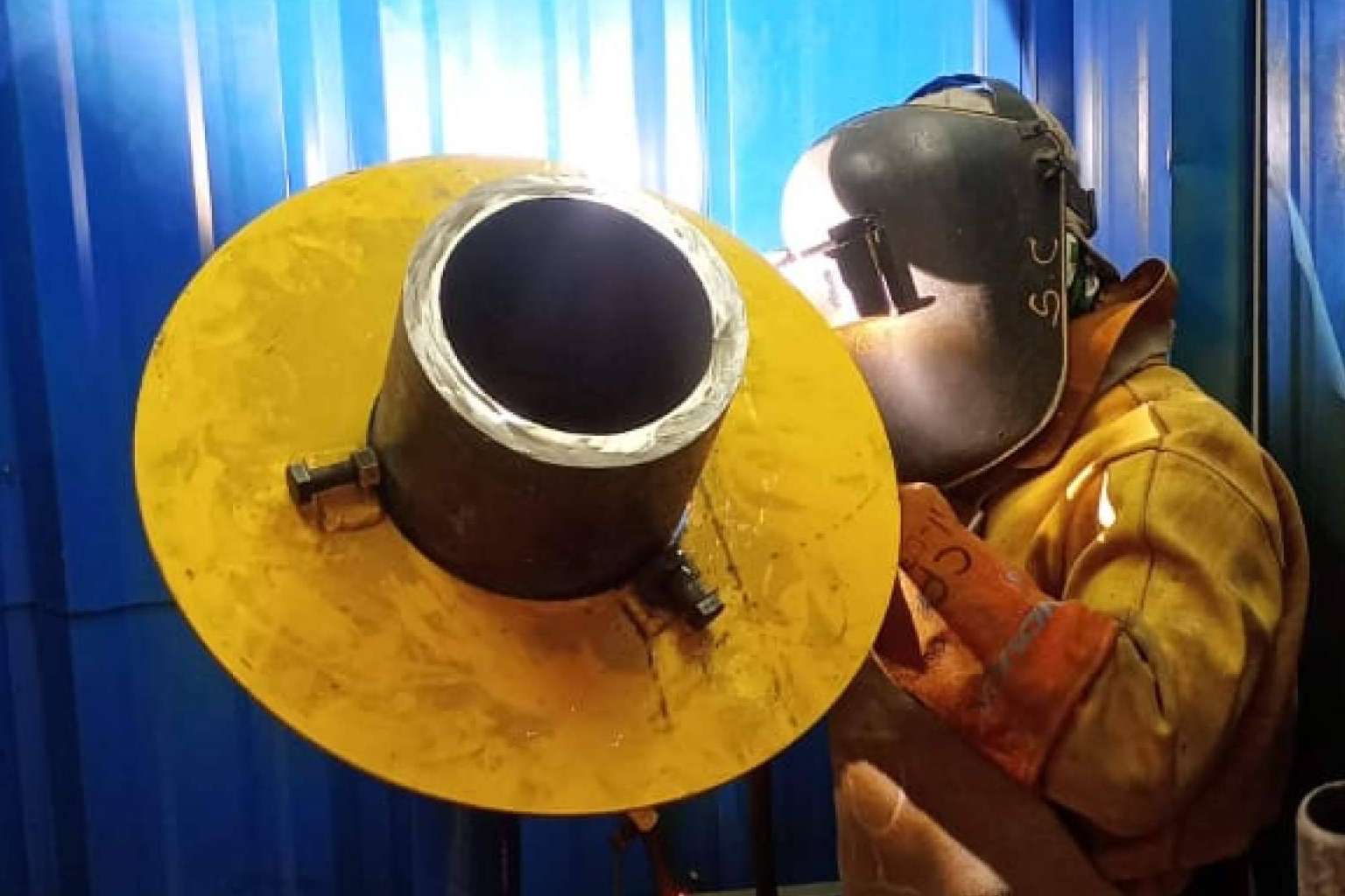 Faltan manos en el sector metal y construcción