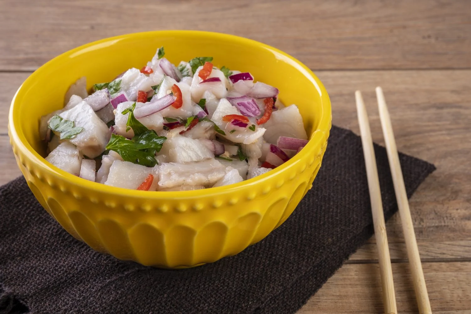 Ceviche: Un plato que te transportará a las costas del Perú