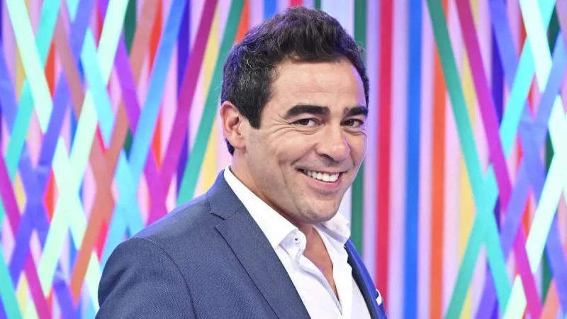 MÁS ALLÁ DE LA BROMA DE "AMADOR"