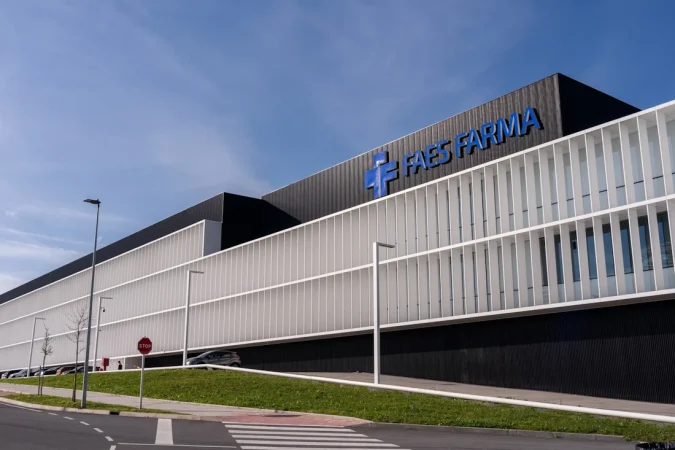 Faes Farma sigue siendo una cobertura relativa dentro del sector en la incertidumbre actual 1 Merca2.es Faes Farma Europa Press 2 Merca2.es