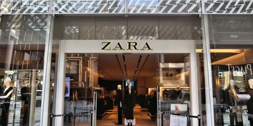 Inditex se hace un roto en Bolsa y parchea los resultados del segundo trimestre 3 Merca2.es Zara tiene hasta 9 nuevos pantalones holgados para disfrutar de este verano