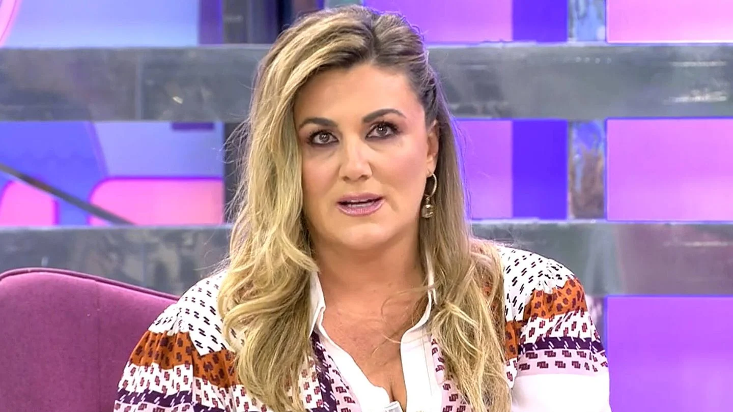 Carlota Corredera da un golpe en la mesa y anuncia un terrible suceso de Rosa Benito