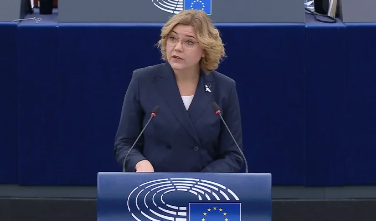 La comisaria de la UE Virkkunen: "En telecos no solo importa el tamaño" 1 Merca2.es La comisaria de la UE Virkkunen: "En telecos no solo importa el tamaño"
