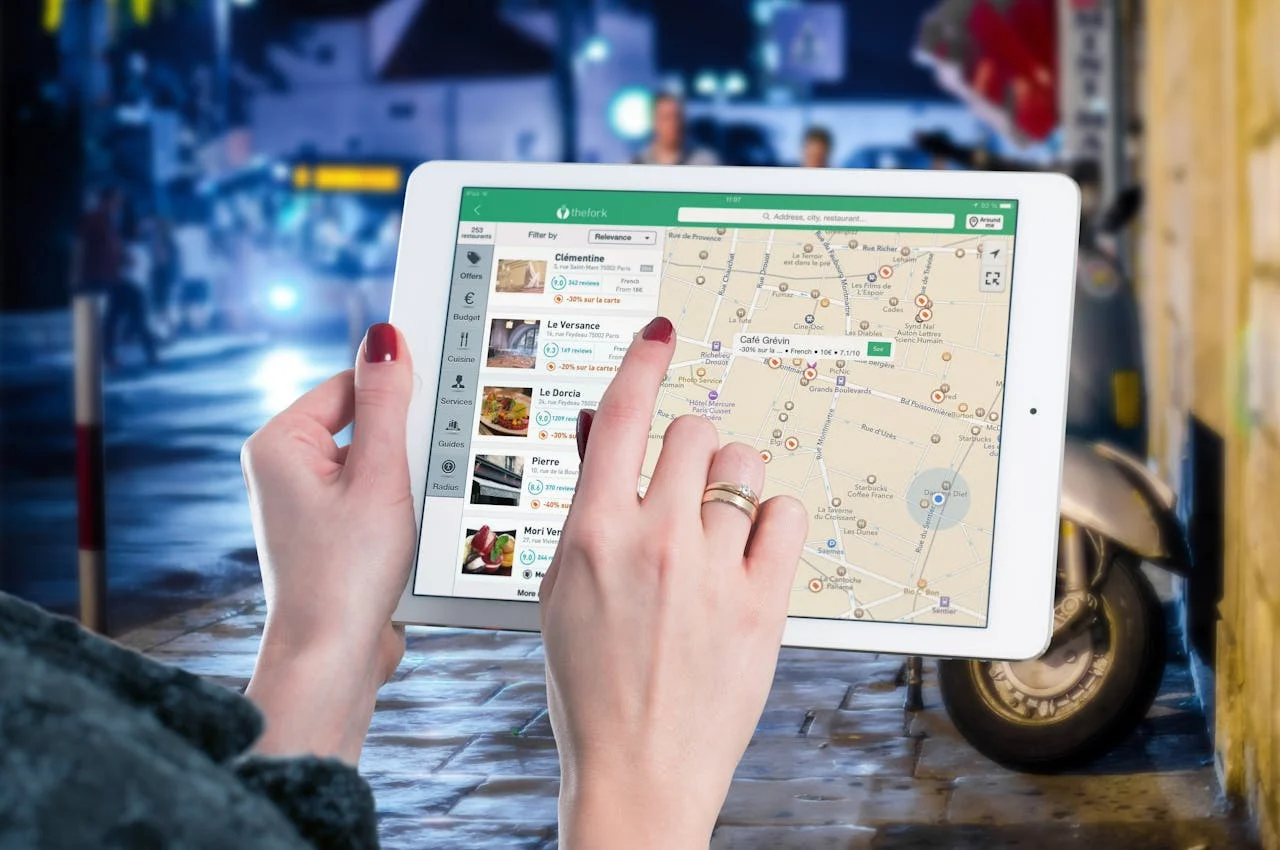 El truco de Google Maps para evitar todos los radares de la DGT 2 Merca2.es ACTIVANDO EL ESCUDO ANTIRRADAR: PASO A PASO EN TU GOOGLE MAPS