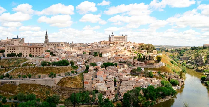 Conoce el 'truco maestro' de Toledo para huir del calor y las masas en verano